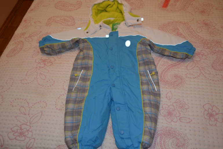 продам дет вещи в отличном состоянии по 1500р