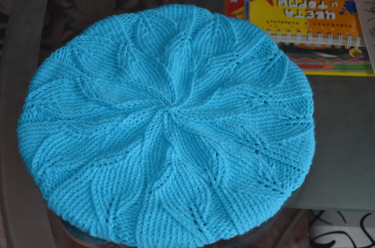 голубой берет