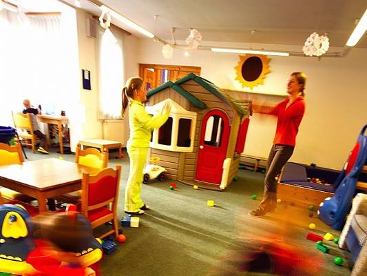 Мамина школа на Австрийской Ривьере. От 890 евро на чел. Дети до 2 лет - Бесплатно!