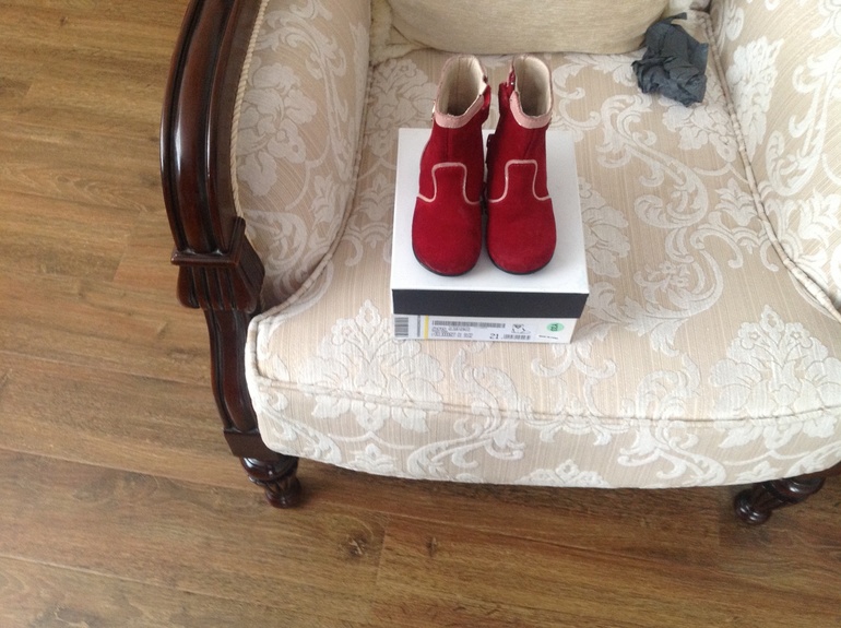 Moschino 21размер 2800р