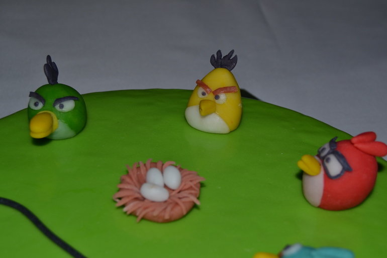 торт "angry birds"