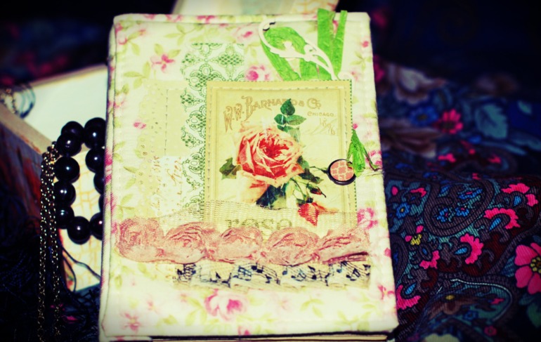 Романтичный блокнот и много приятностей)))