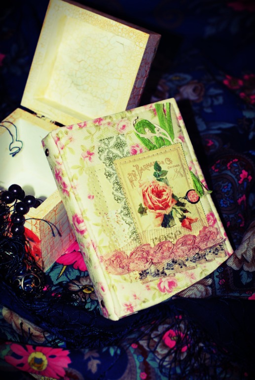 Романтичный блокнот и много приятностей)))