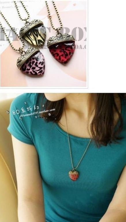 Кулоны с цепочками в ассортименте, цена 85 руб! в понедельник выкуп! кто чего хочет?!