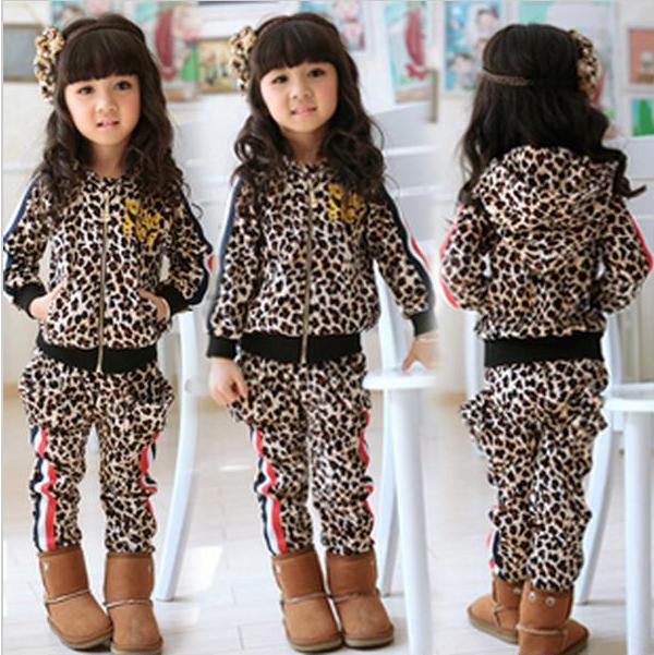 Леопардовые костюмы, цена 890 руб! Сразу на ваш адрес!