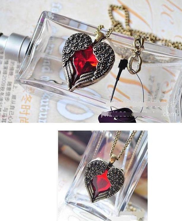 Кулоны с цепочками в ассортименте, цена 85 руб! в понедельник выкуп! кто чего хочет?!