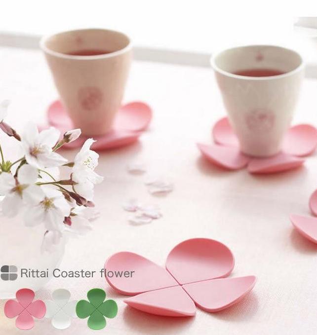 Цветочные силиконовые подставки под горячие кружки, цена 30 руб!
