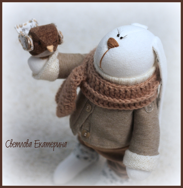 Зай с птичкой