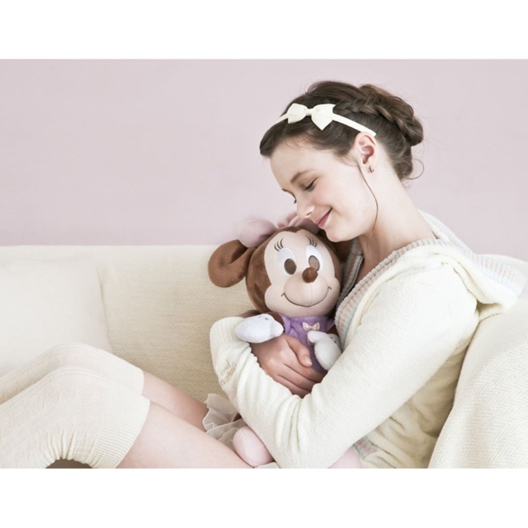 Новые куклы Hug and Dream Minnie Mouse из Японии