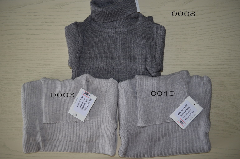 Водолазочки KYO