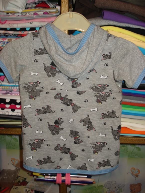 футболочка младшему..