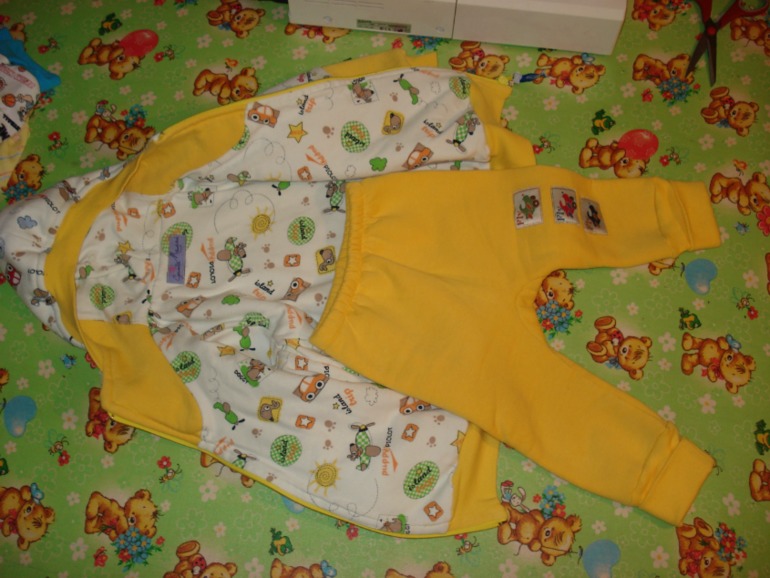 костюмчик Егорке на прхладные летние деньки...