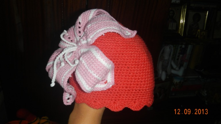 Осенняя коллекция шапочек)))