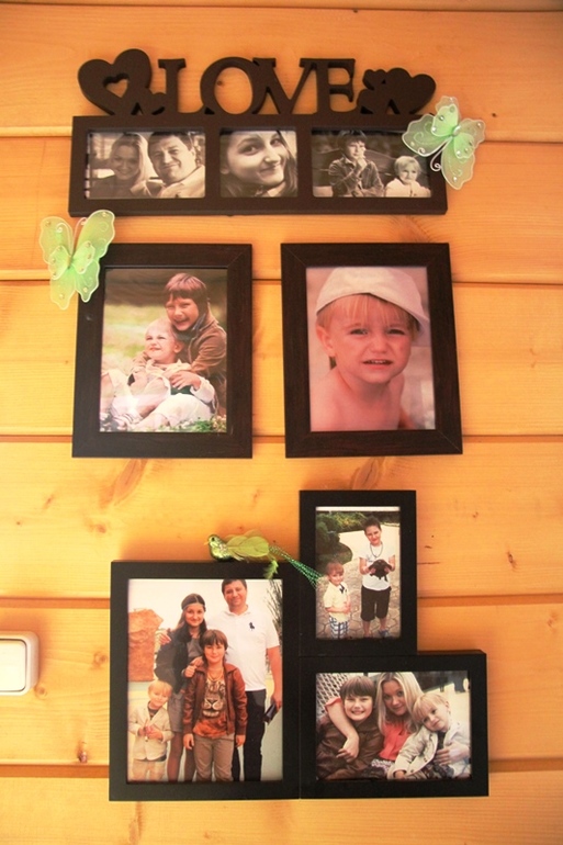 Размещение фотографий на стене.