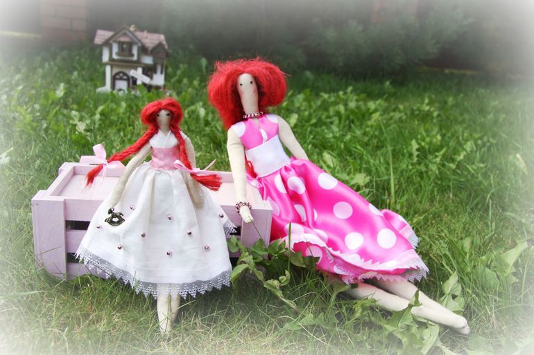 Дочки матери