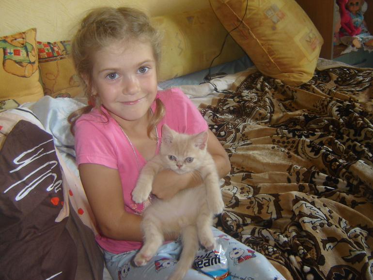 Знакомимся наш Персик!