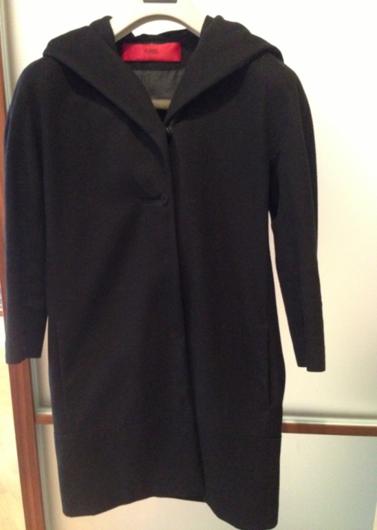 Пальто hugo boss размер S - 7000 РУБ.