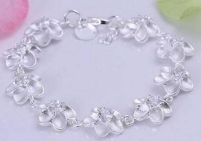 браслет 200р