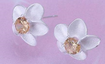 браслет 220р и серьги 120р ( можно вместе можно по отдельности) на адрес