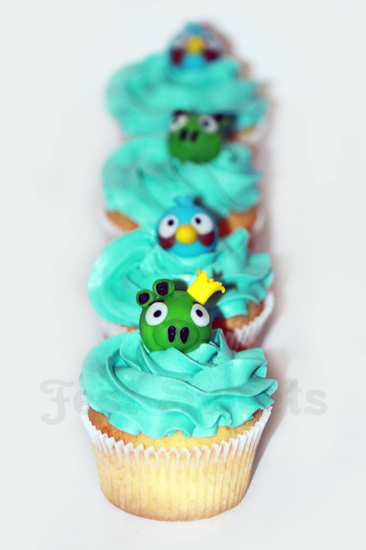 Capcake and cake pops Angry Birds