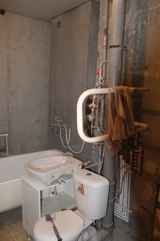 Из чего сделать стену в ванной?