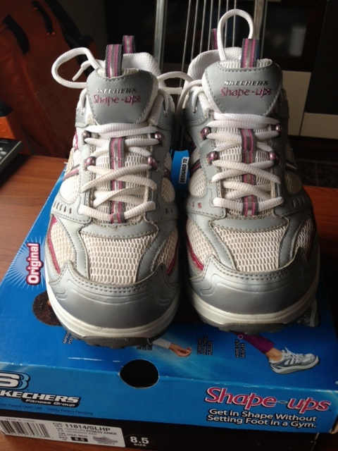 Skechers shape ups р-р 8,5