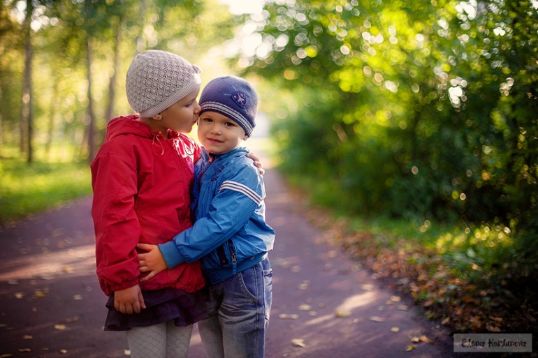 Сын и дочь- два этих слова всех других нужней!