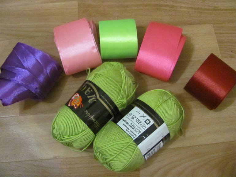 Ура! А у нас две посылки с подарками пришла