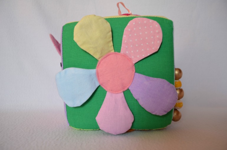 Кубик для дочурки!