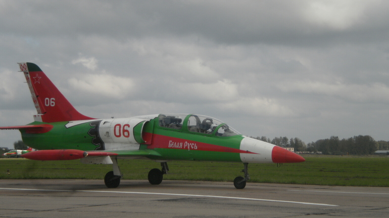 Лидскому аэродрому 100 лет !!!!!!! ) Или 2-ой день , праздника Города ...