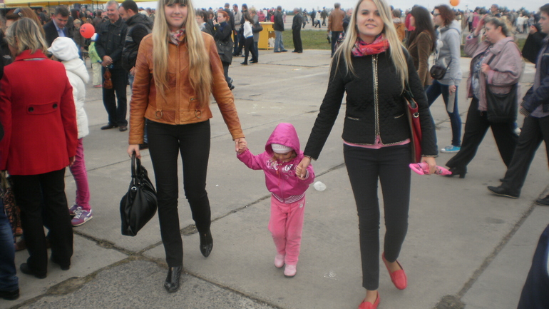 Лидскому аэродрому 100 лет !!!!!!! )  Или 2-ой день , праздника Города ...