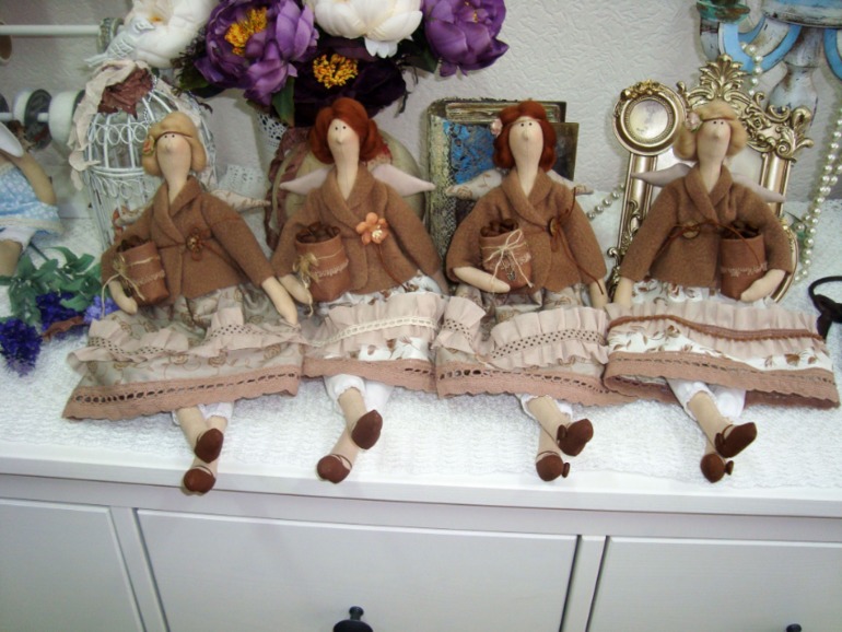 Небольшой парад кофейных феечек*)