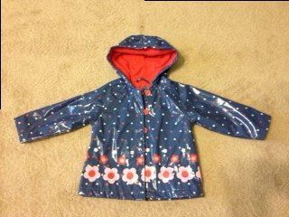 Продаю плащ-дождевик на флисе и зимние штаны