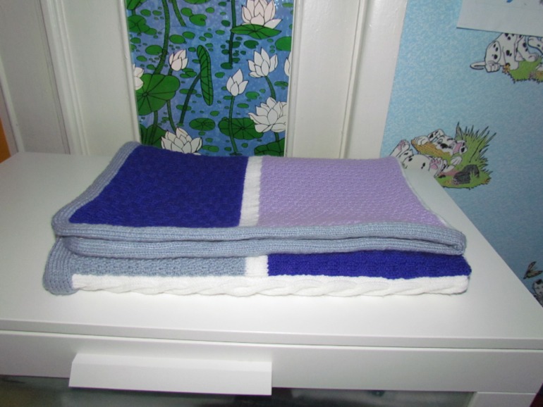 Детский пледик для доченьки.