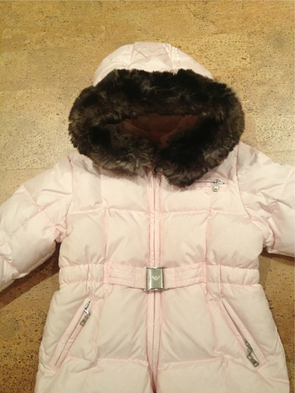 Зимний комбинезон Armani.