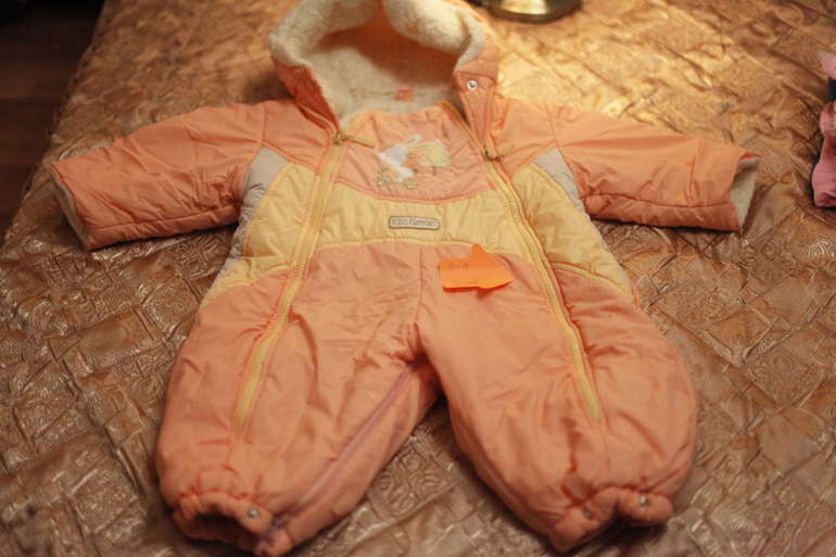 продам новую и б/у одежду для девочки от 0 до 98 роста