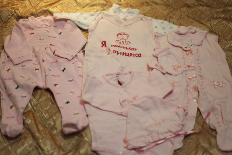 продам новую и б/у одежду для девочки от 0 до 98 роста