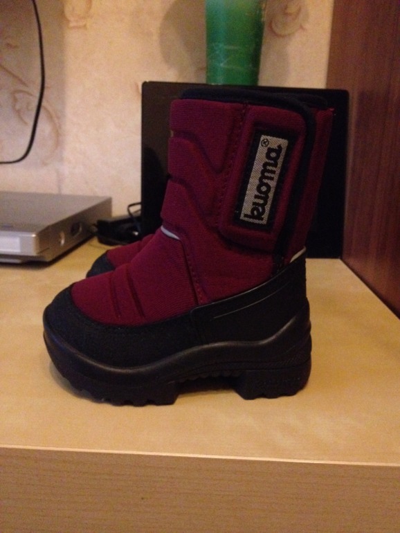 Продам зимние сапожки Kuoma для девочки