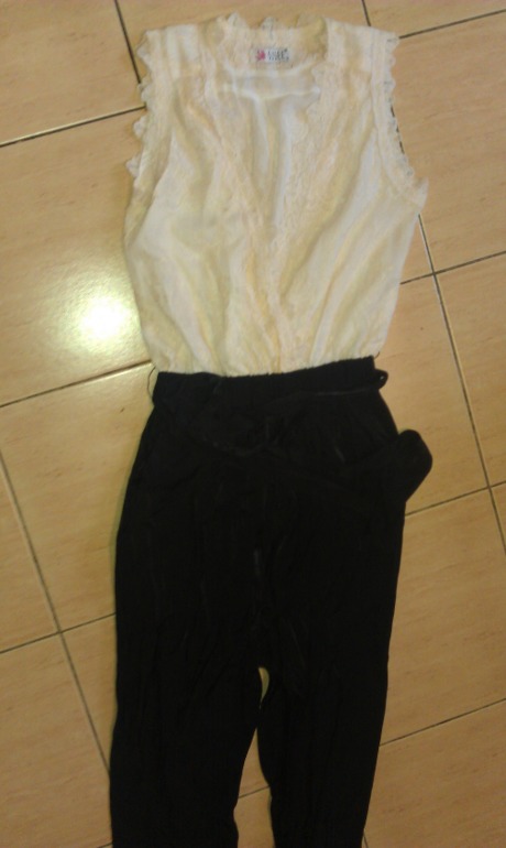 Кружевной комбенизон в оригинале.