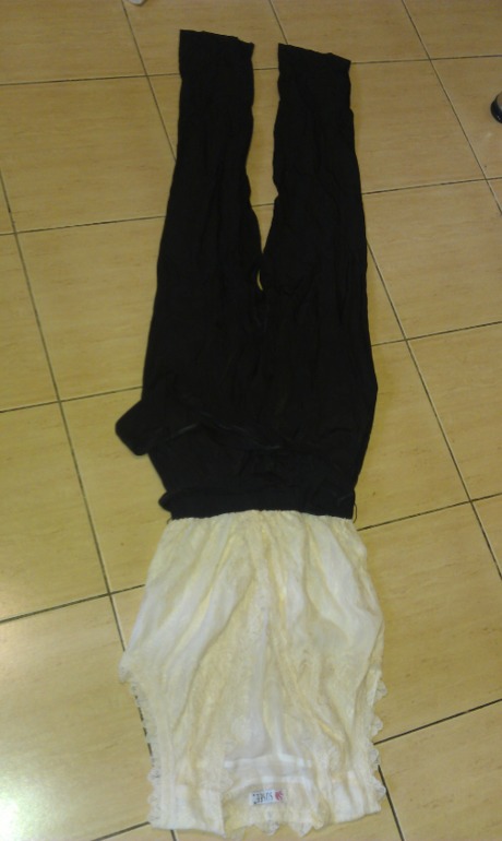 Кружевной комбенизон в оригинале.