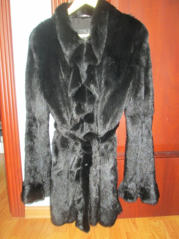 Продается шуба норковая 25000