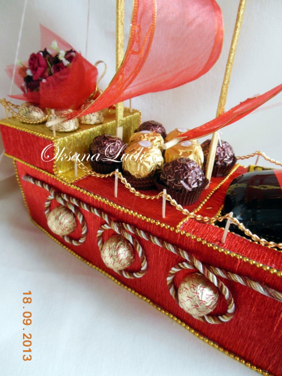 В жизни каждой женщины должны быть свои Алые паруса...