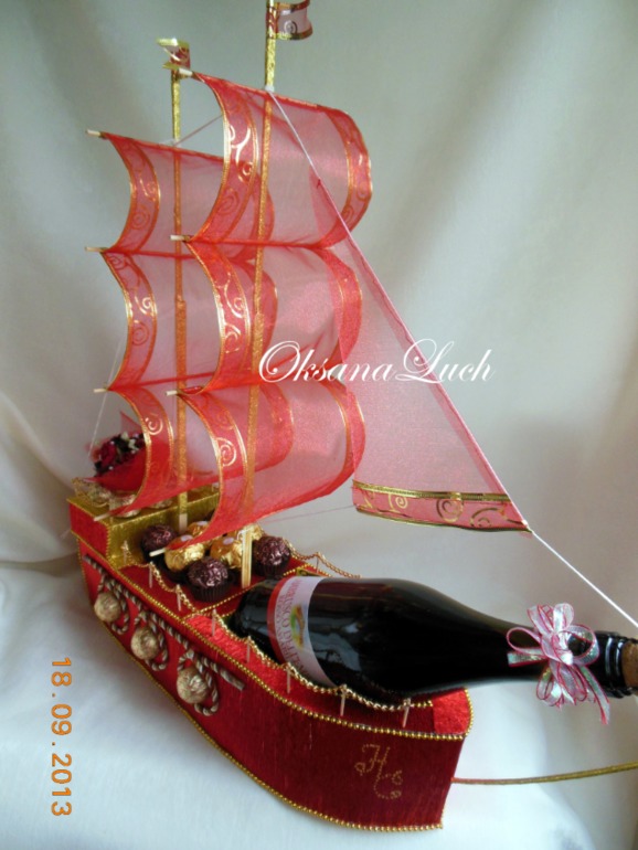 В жизни каждой женщины должны быть свои Алые паруса...