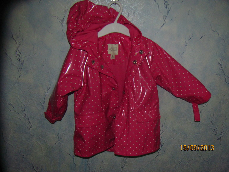 Плащик-дождевик Children Place.