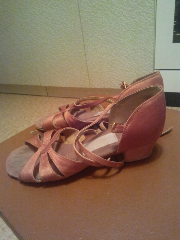 туфли для бальных танцев