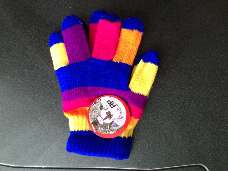 Перчатки по 50 руб.