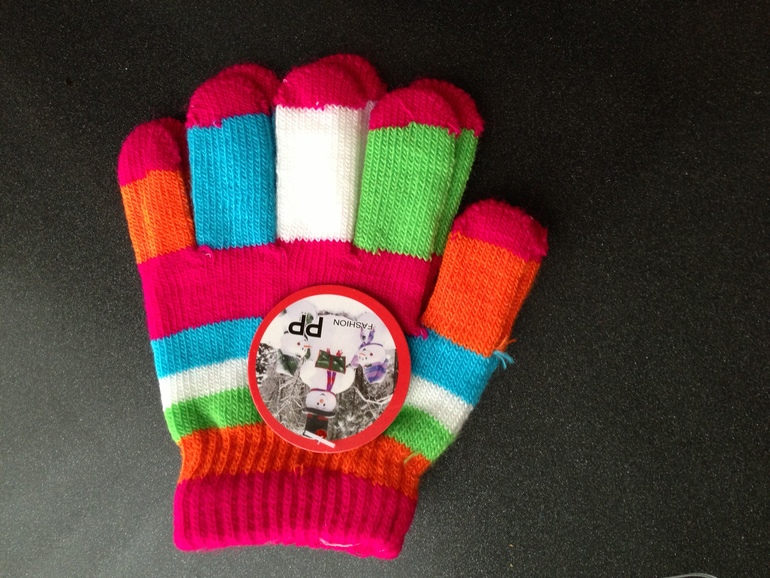 Перчатки по 50 руб.