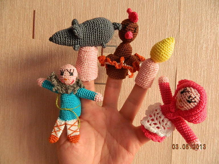 Пальчиковый театр "Курочка Ряюа"