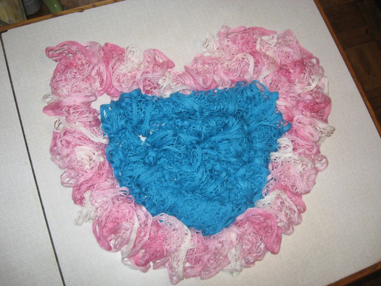 Знаменитые шарфики))