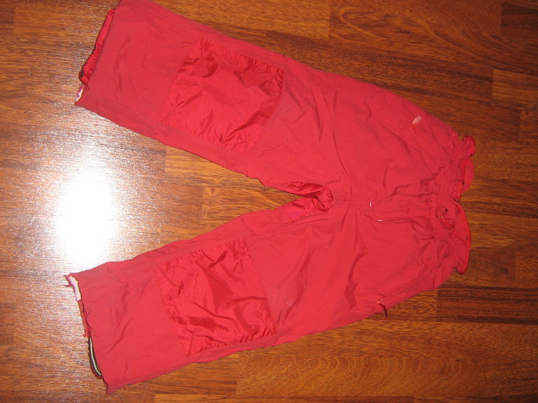 Отдам комбинезоны на разный возраст...Южное Бутово.